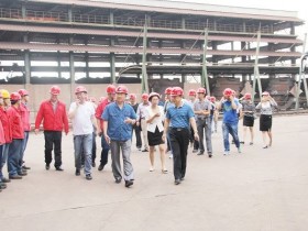 唐山市钢铁企业分区域高炉炼铁技术 及原料降本增效研讨会在我公司举办